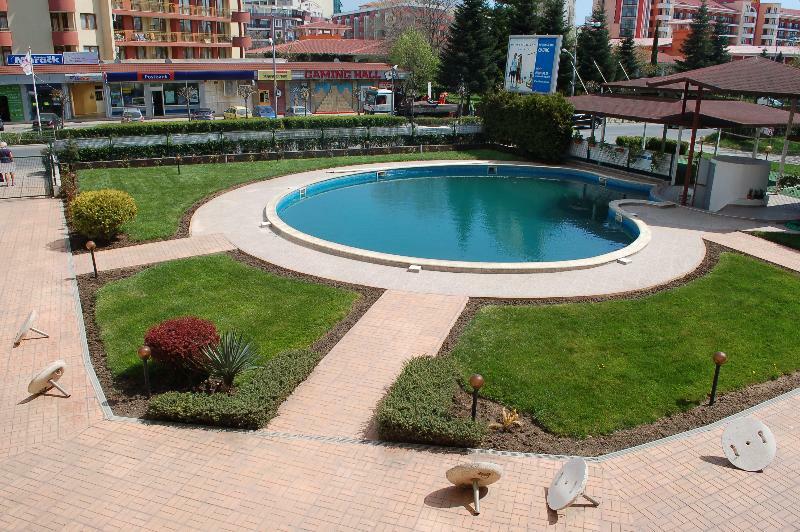סאני ביץ' Flores Park מראה חיצוני תמונה